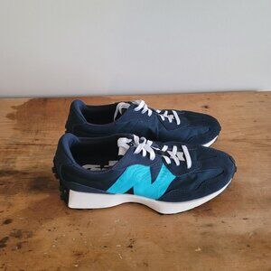 New without box New Balance 327 10.5